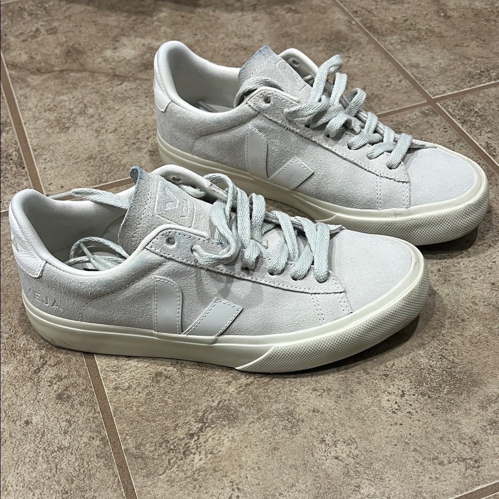 Veja Suede Campo Sneakers - Off White